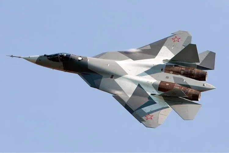 Су-57 біля Звенигорода: хронологія падіння 23 липня за даними Міноборони РФ та Telegram-каналів