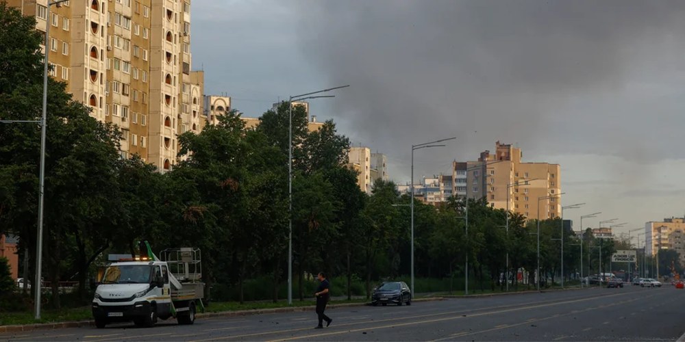 Як КМДА змінила маршрути транспорту в Києві після нічної атаки 11 липня