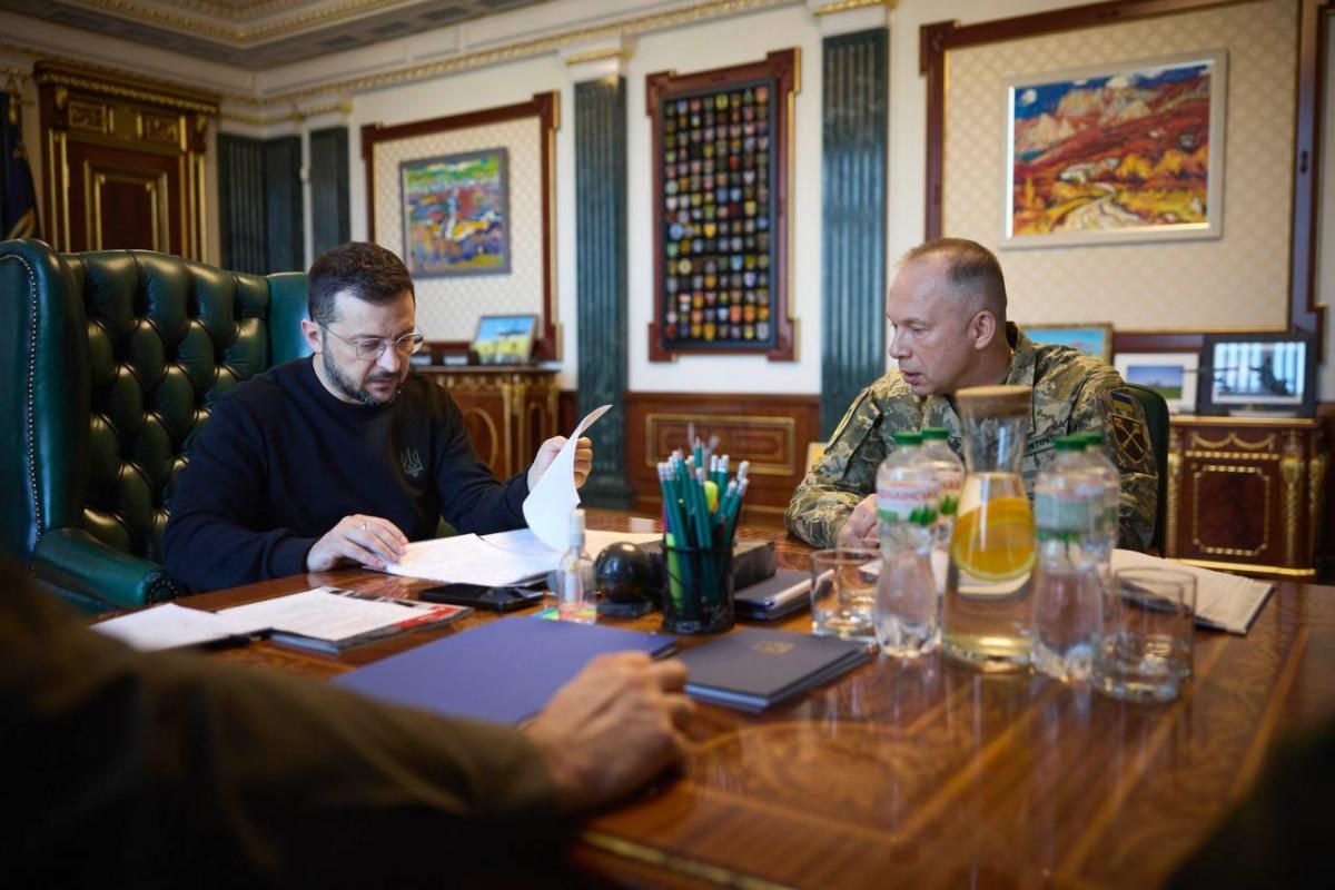 Хронологія конфлікту: як рішення щодо Федорова призвели до розгляду відставки Сирського