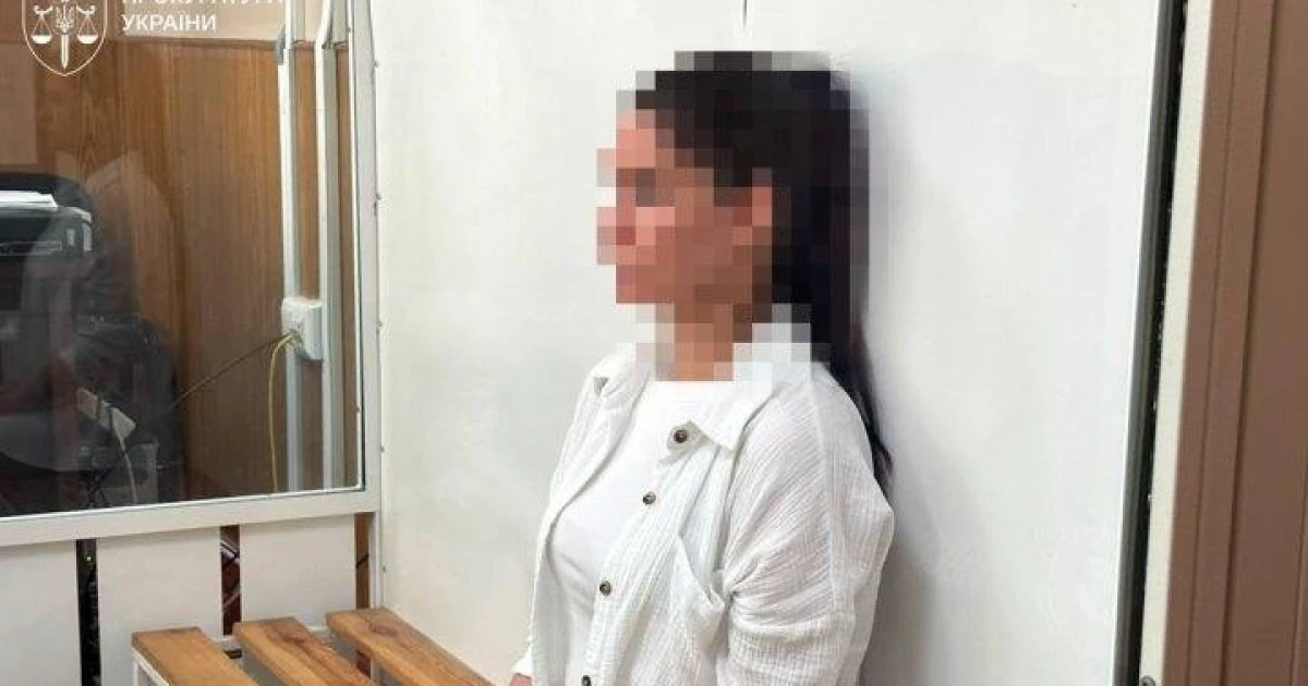 Нерегульований пішохідний перехід на вулиці В'ячеслава Чорновола у Прилуках, де службовий Mitsubishi Outlander збив жінку з