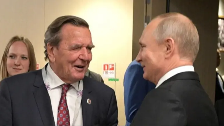 Володимир Путін і ексканцлер Німеччини Герхард Шредер (фото Кремля)